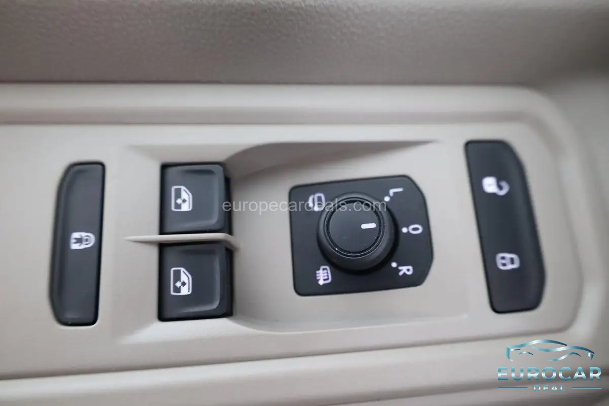 Volkswagen T7 California