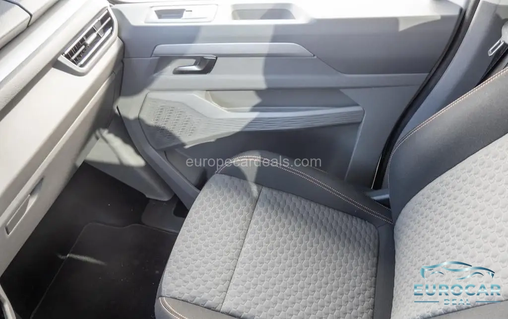 Volkswagen T7 Caravelle