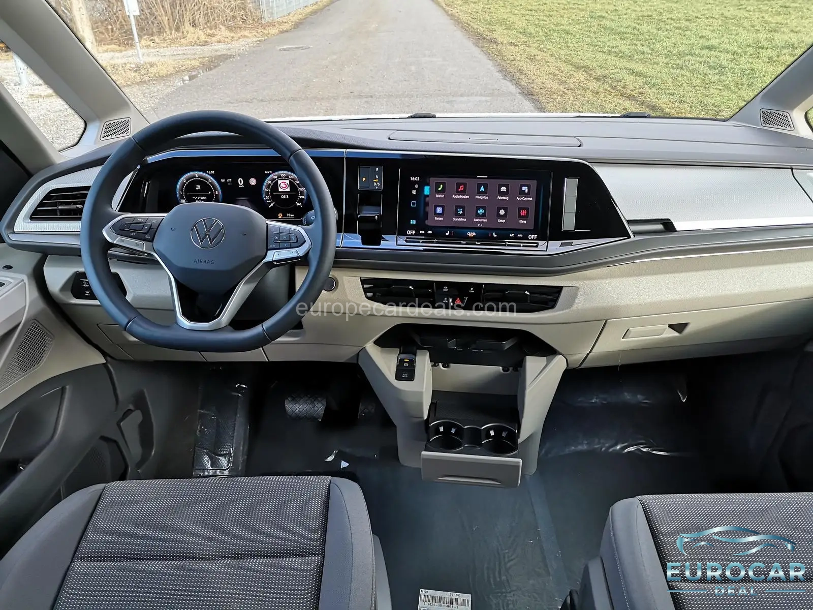 Volkswagen T7 California