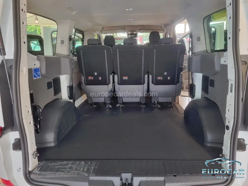Volkswagen T7 Transporter