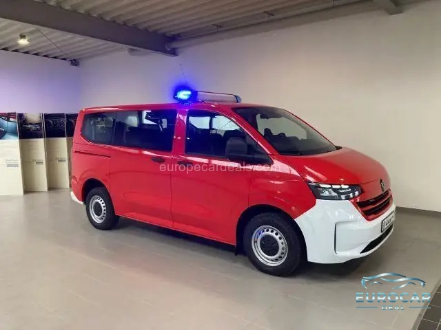 Volkswagen T7 Kombi