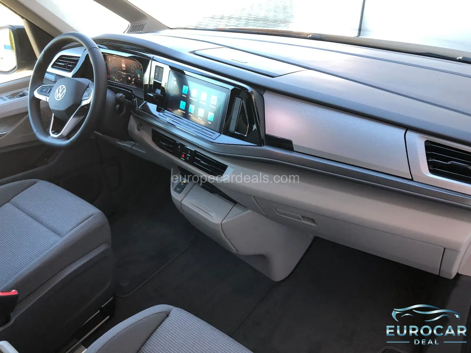 Volkswagen T7 California