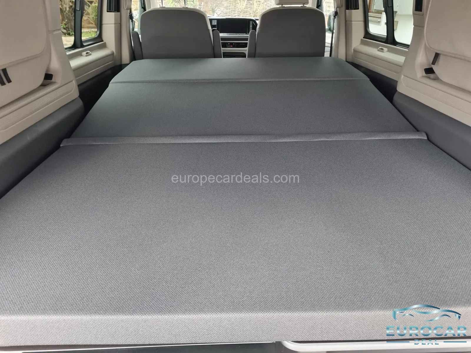 Volkswagen T7 California