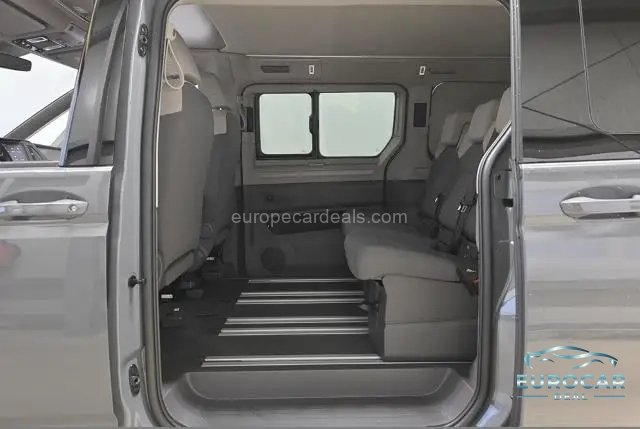 Volkswagen T7 California