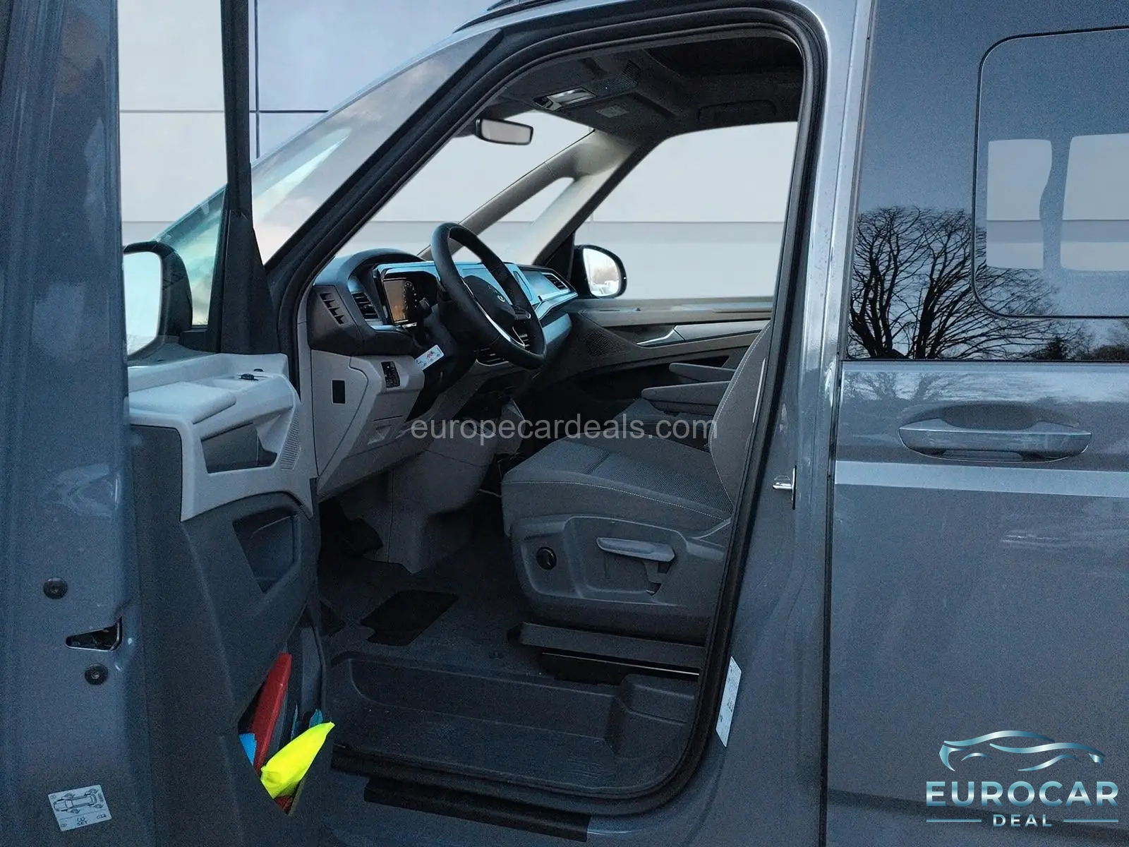 Volkswagen T7 California