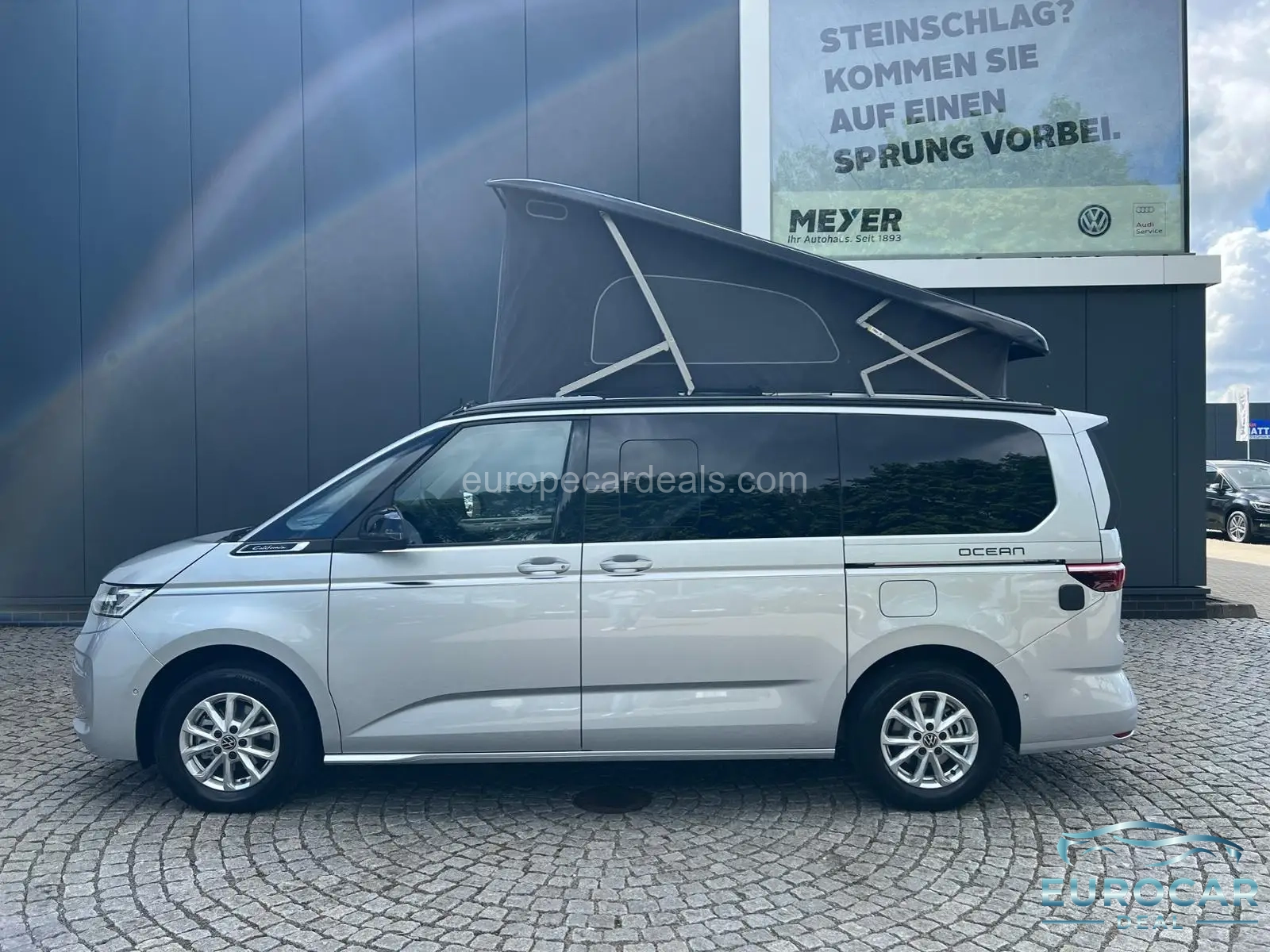 Volkswagen T7 California