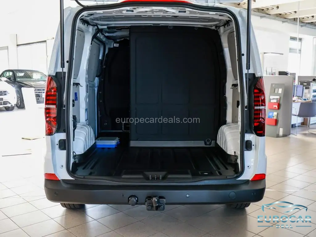 Volkswagen T7 Transporter