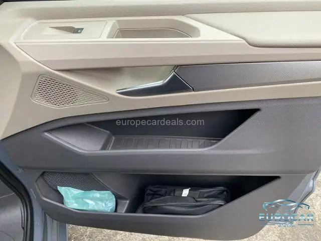 Volkswagen T7 California