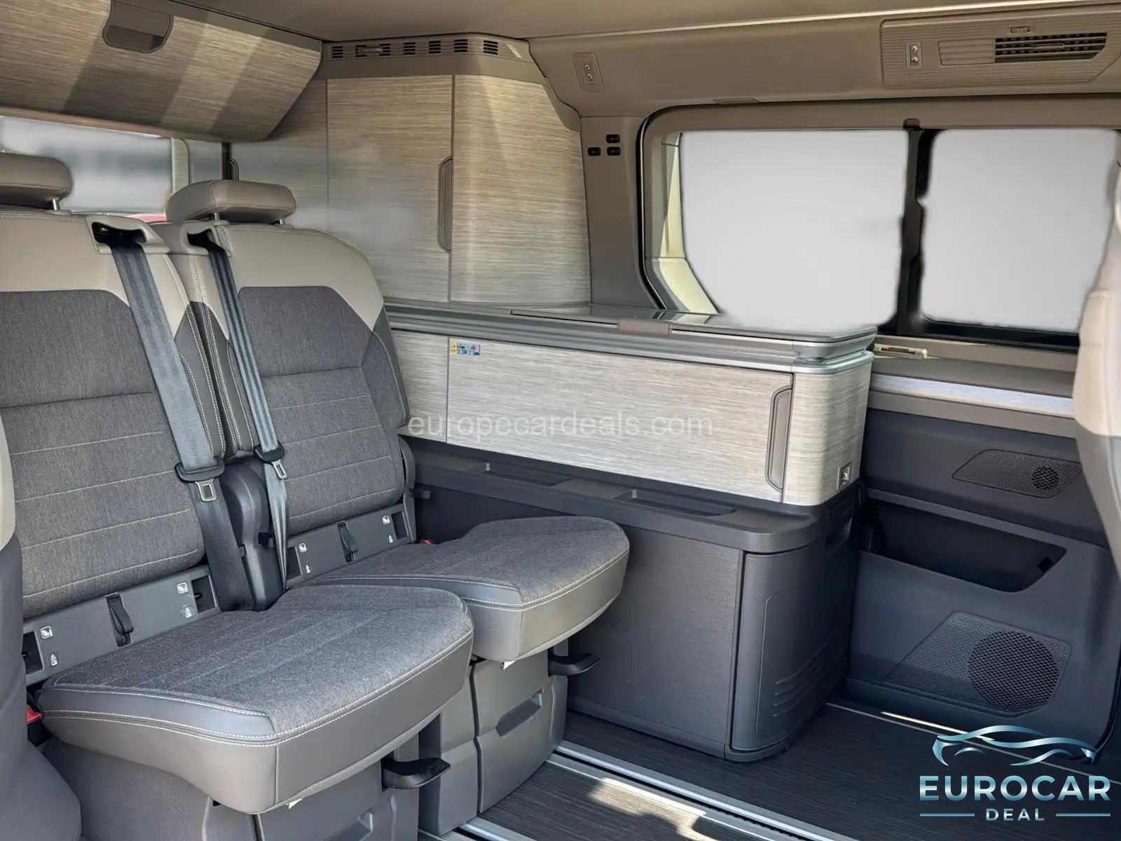 Volkswagen T7 California