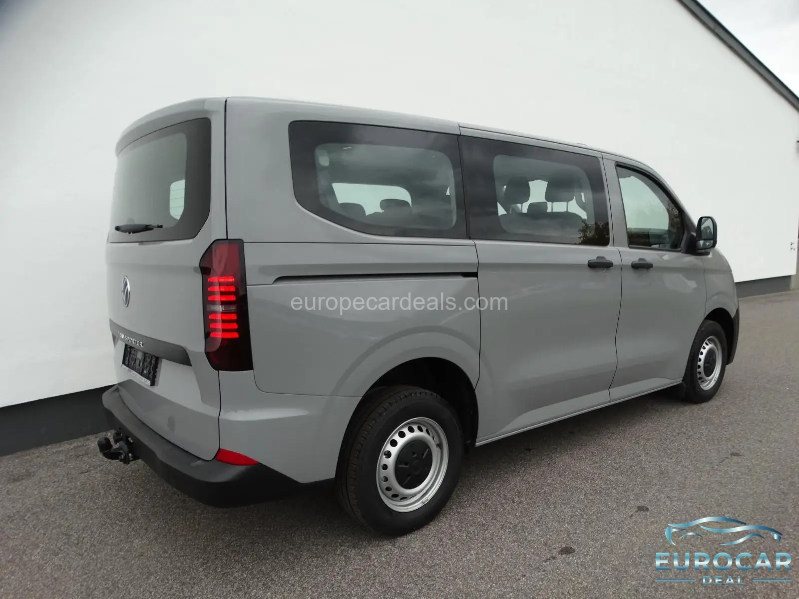 Volkswagen T7 Kombi