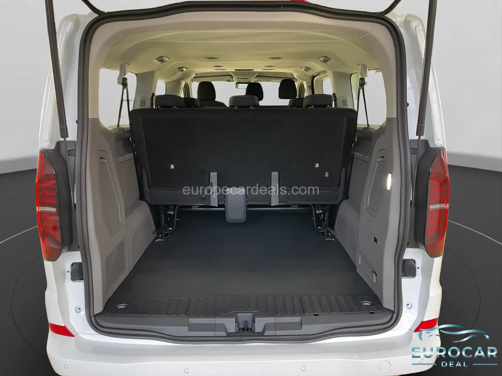 Volkswagen T7 Caravelle