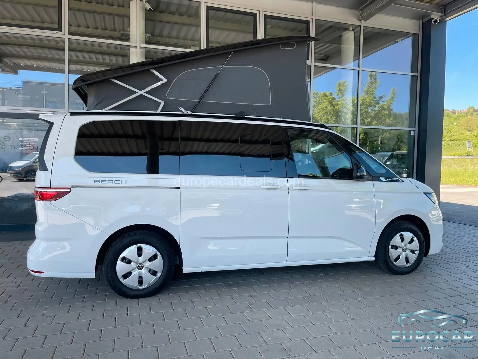 Volkswagen T7 California