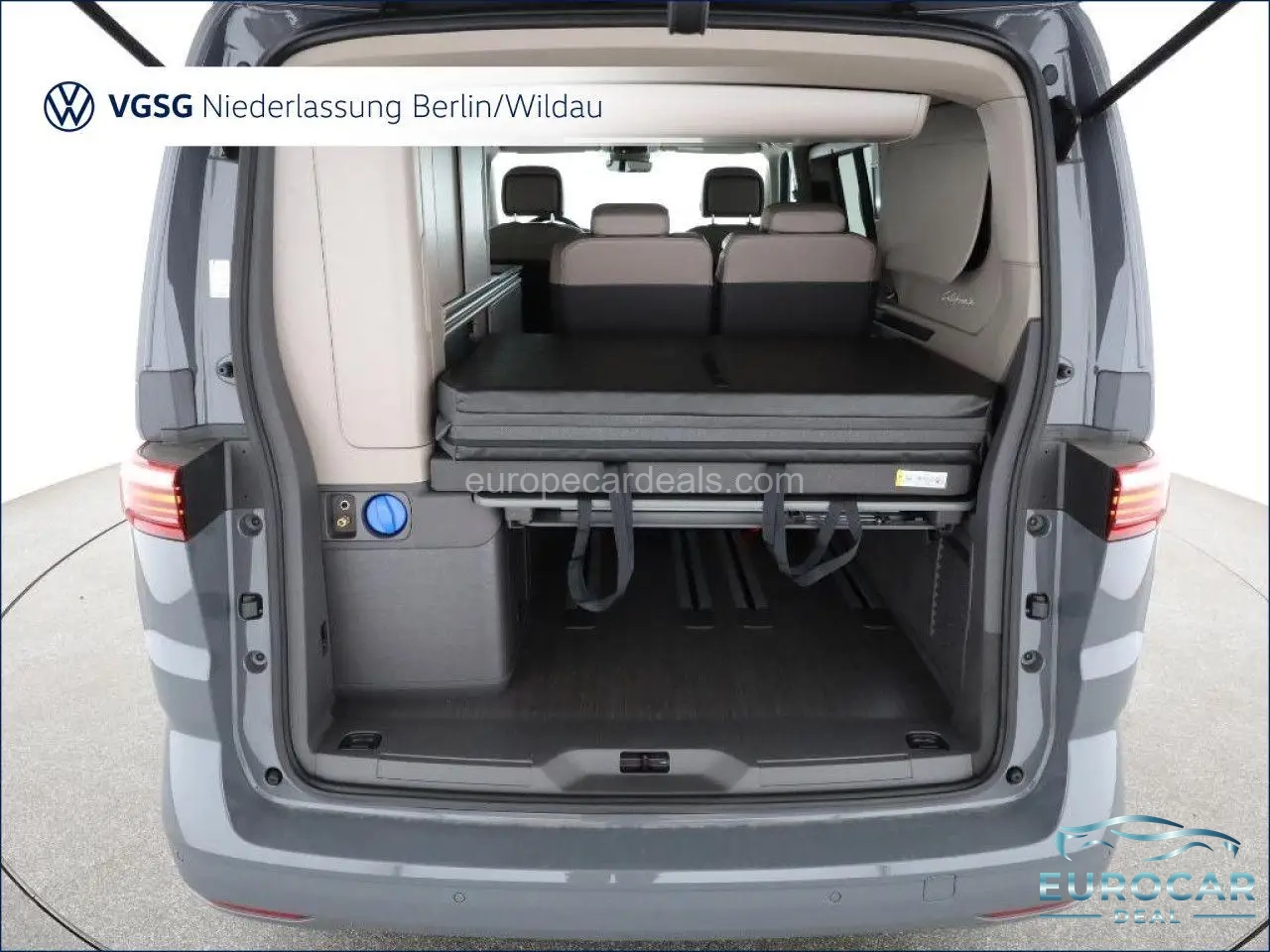 Volkswagen T7 California