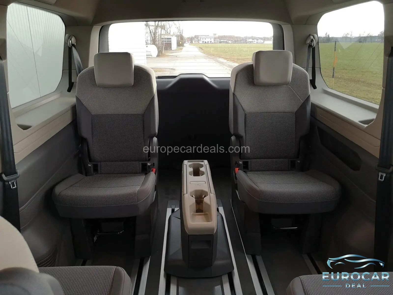 Volkswagen T7 California
