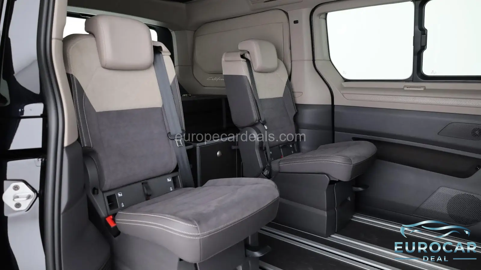 Volkswagen T7 California