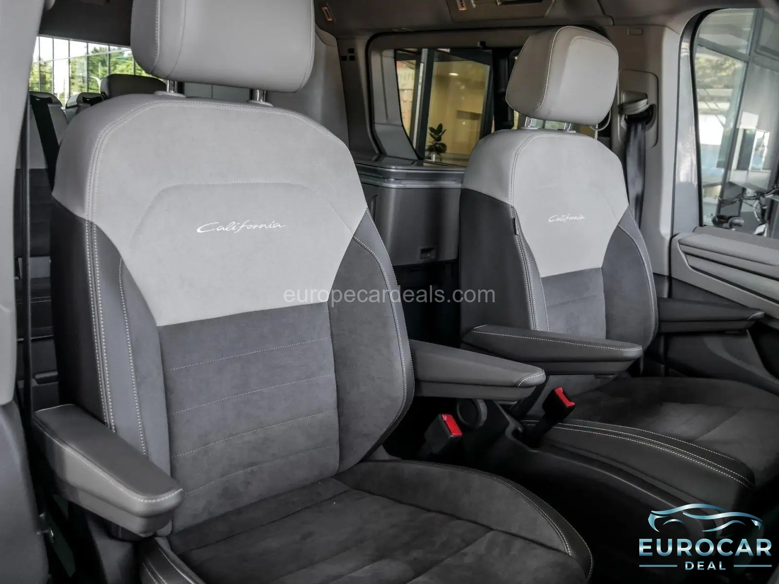 Volkswagen T7 California