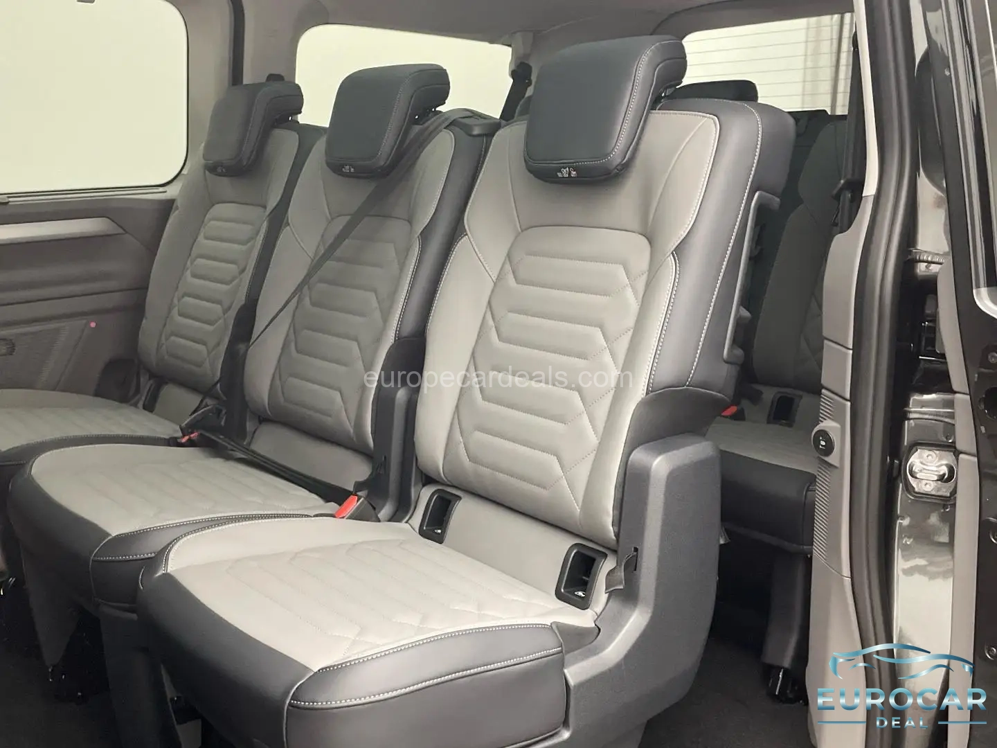 Volkswagen T7 Caravelle