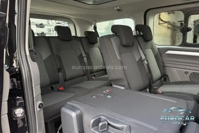 Volkswagen T7 Caravelle