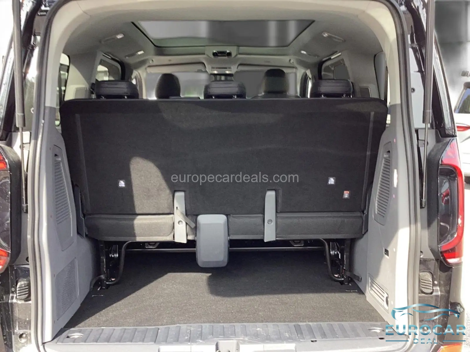 Volkswagen T7 Caravelle