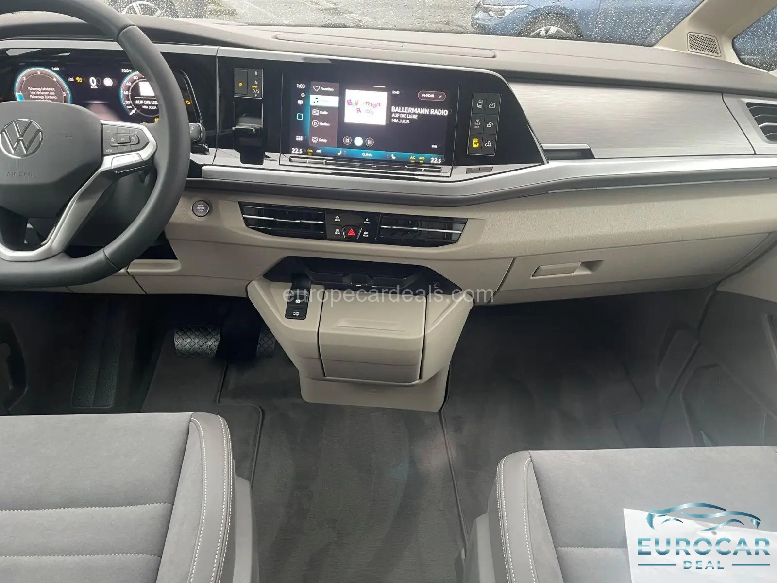 Volkswagen T7 California