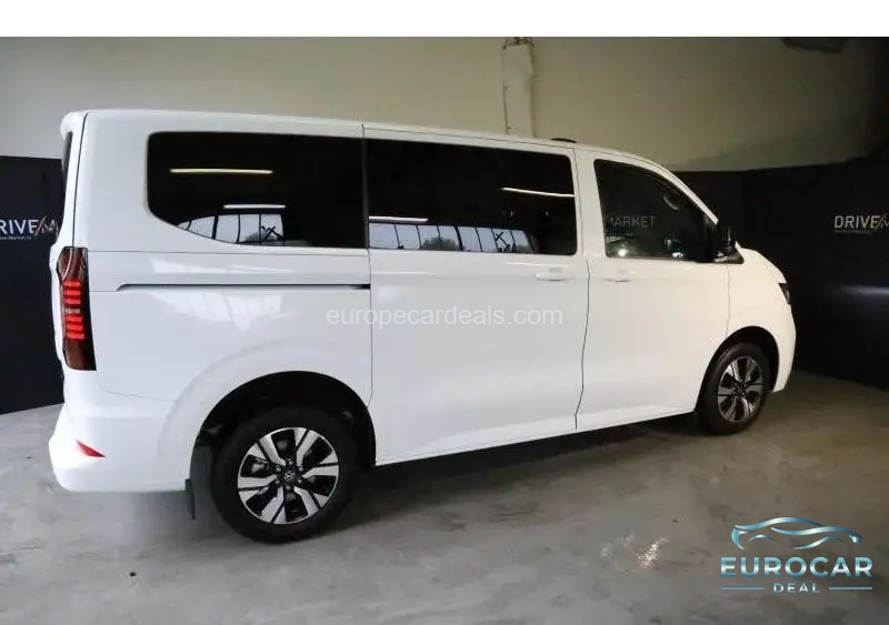 Volkswagen T7 Caravelle