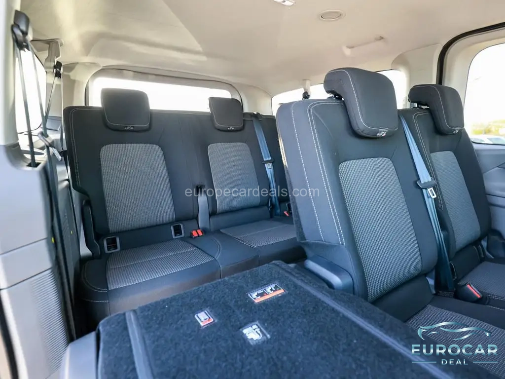 Volkswagen T7 Caravelle