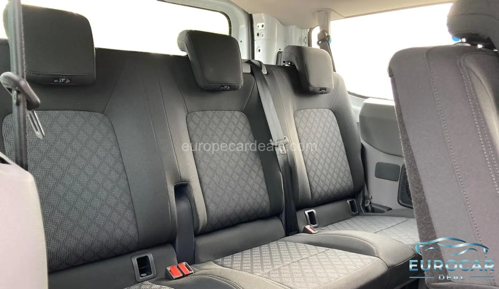 Volkswagen T7 Transporter
