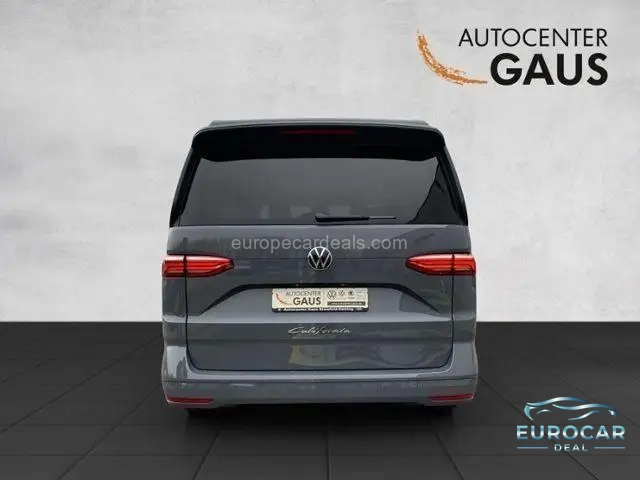 Volkswagen T7 California