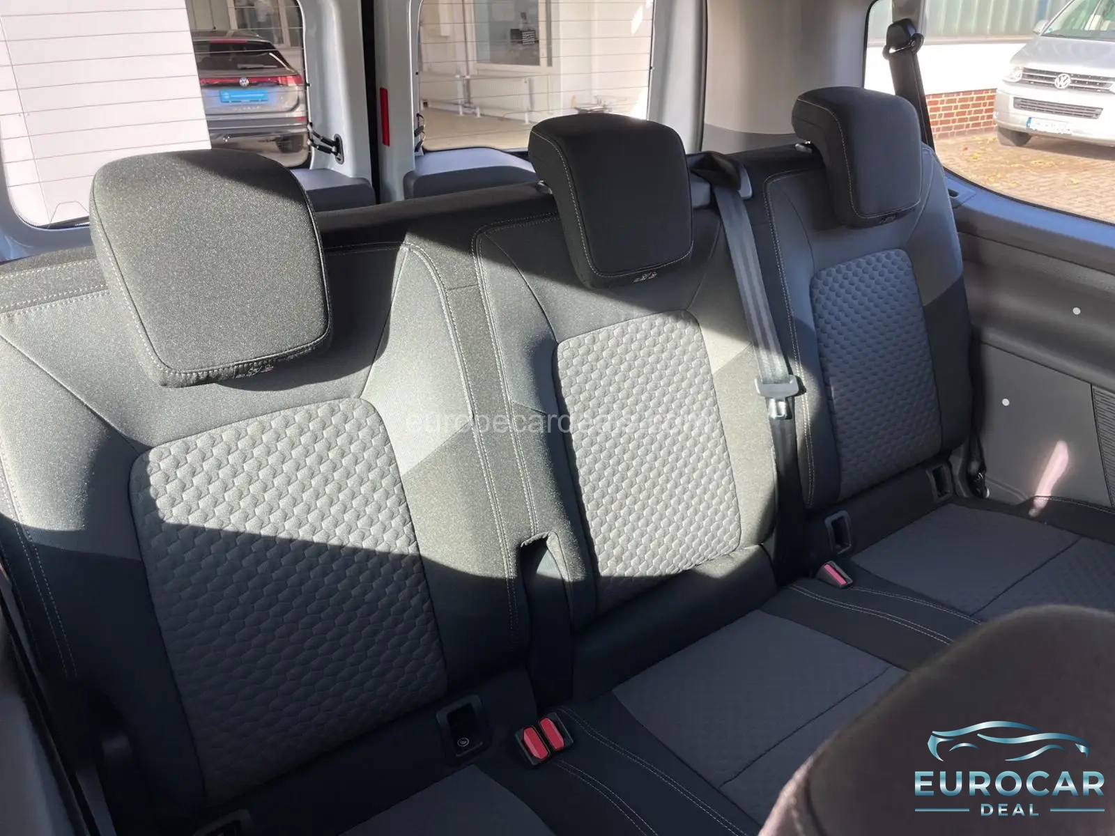 Volkswagen T7 Caravelle