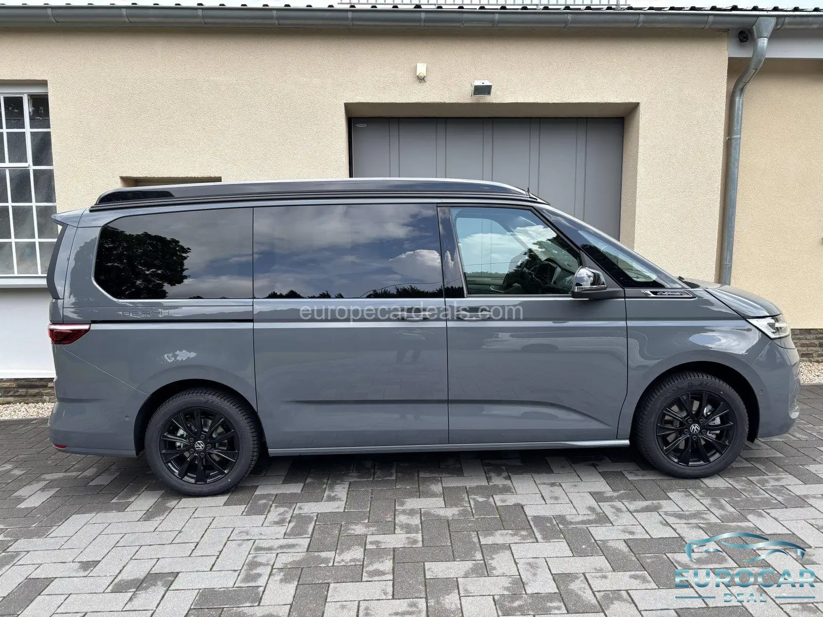 Volkswagen T7 California
