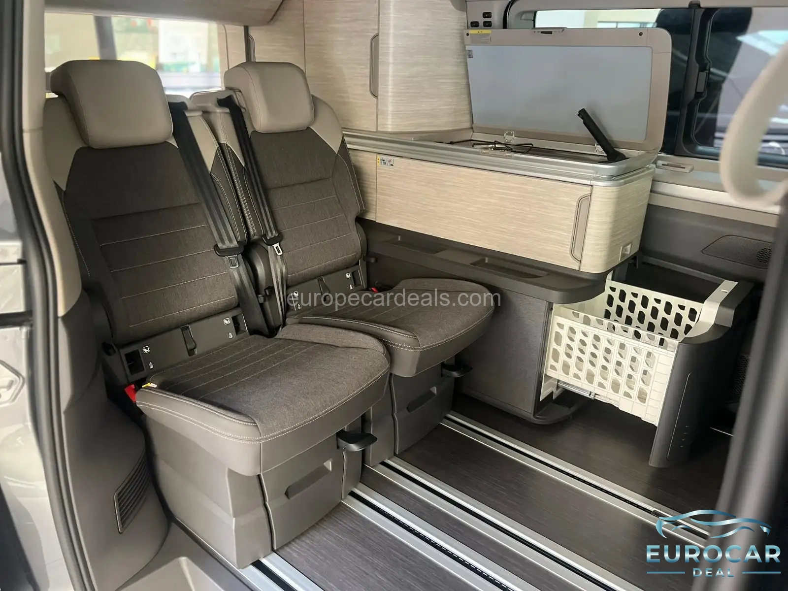 Volkswagen T7 California