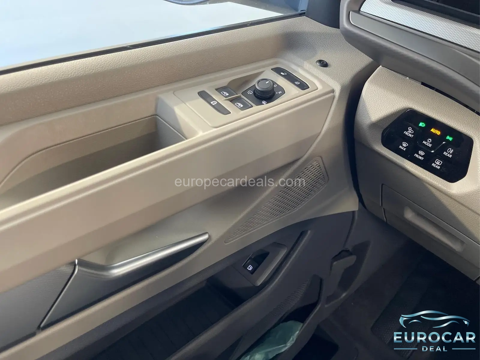 Volkswagen T7 California
