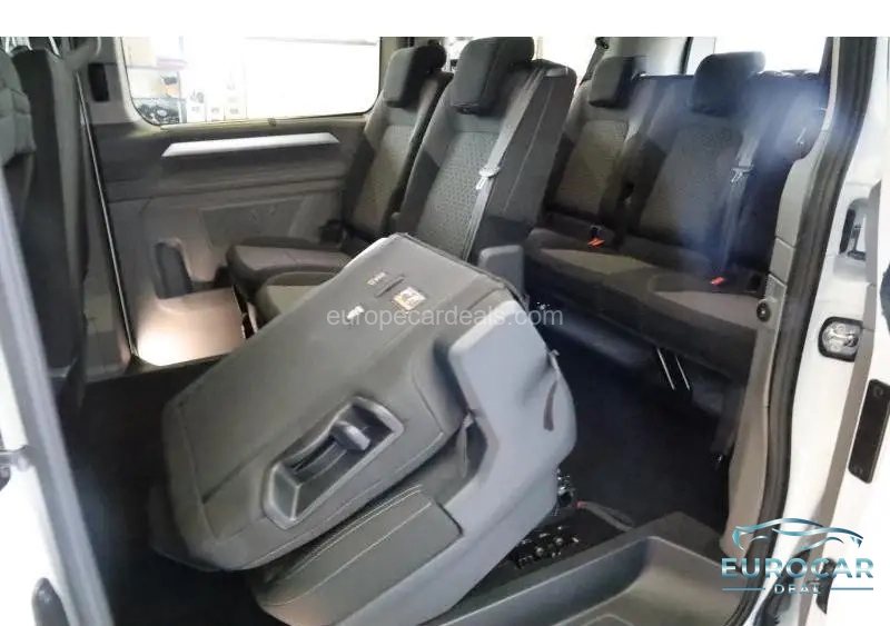 Volkswagen T7 Caravelle