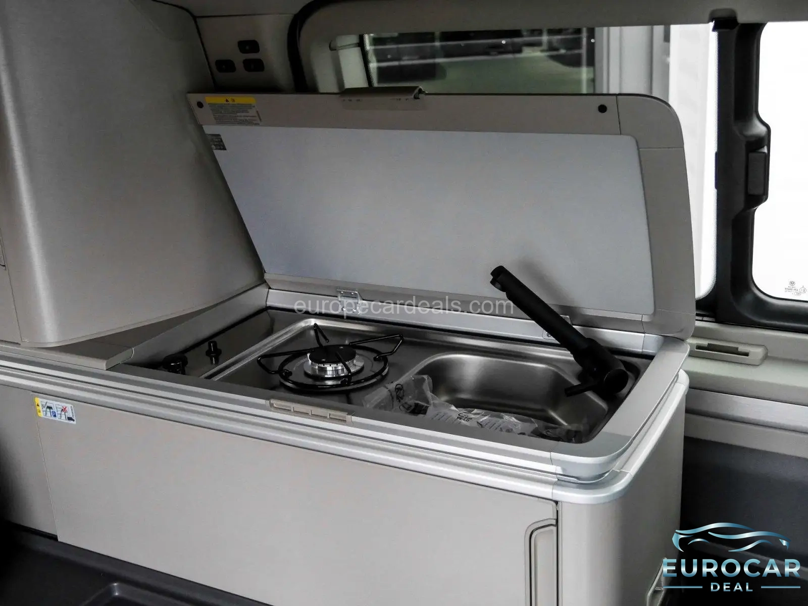 Volkswagen T7 California