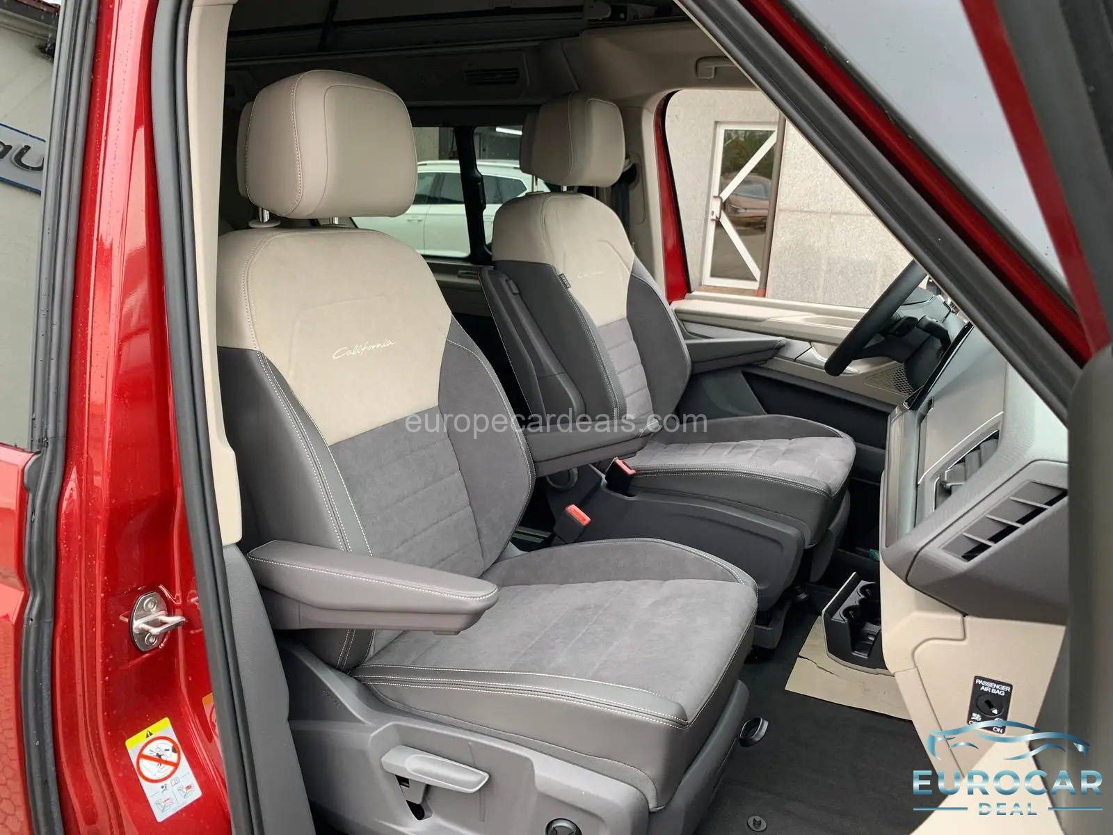 Volkswagen T7 California