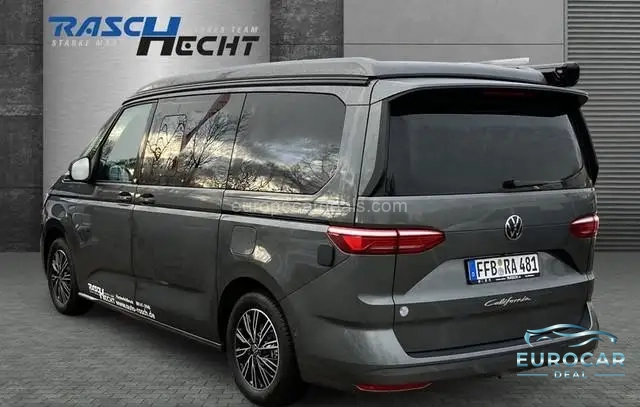 Volkswagen T7 California