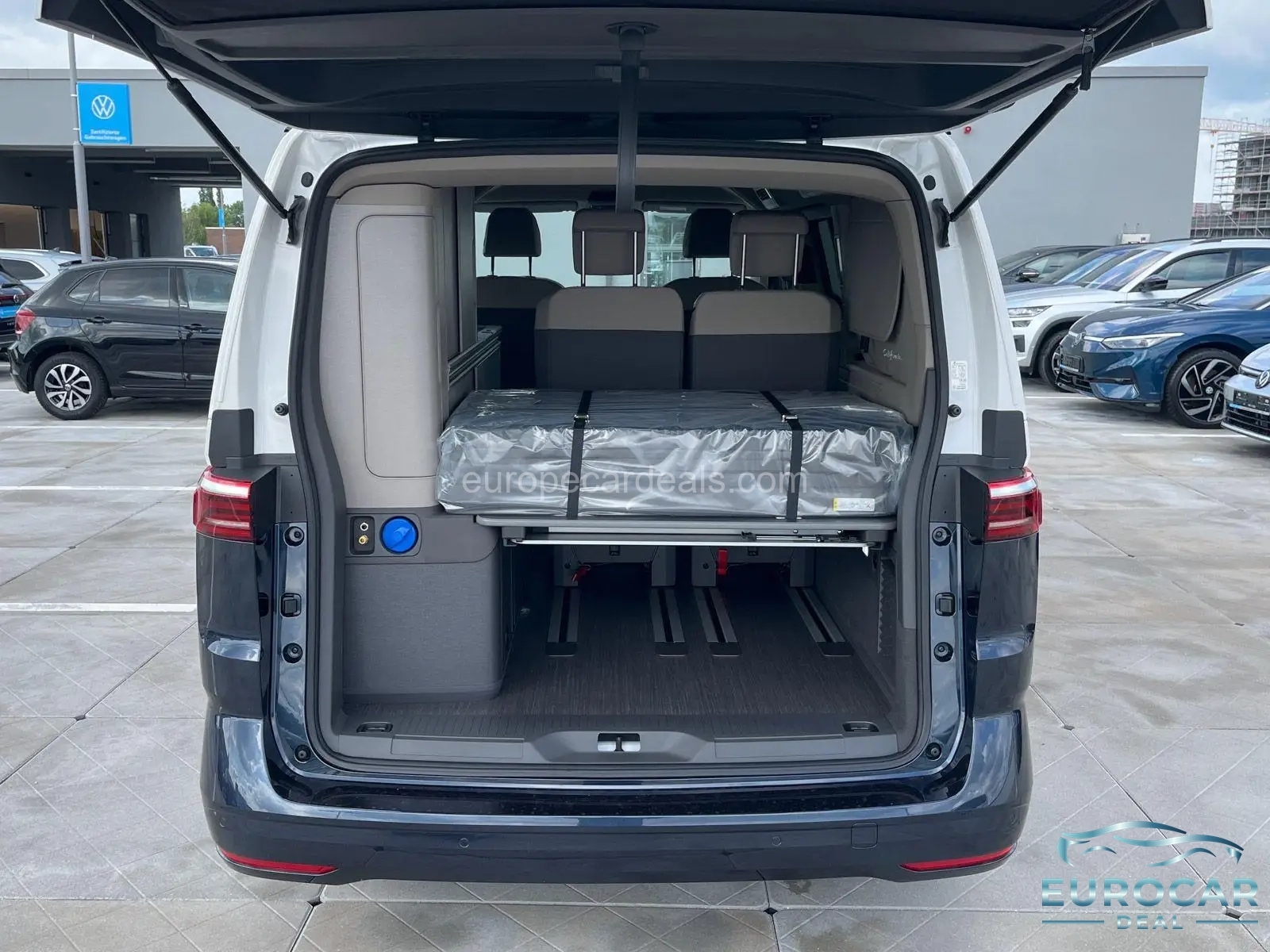 Volkswagen T7 California
