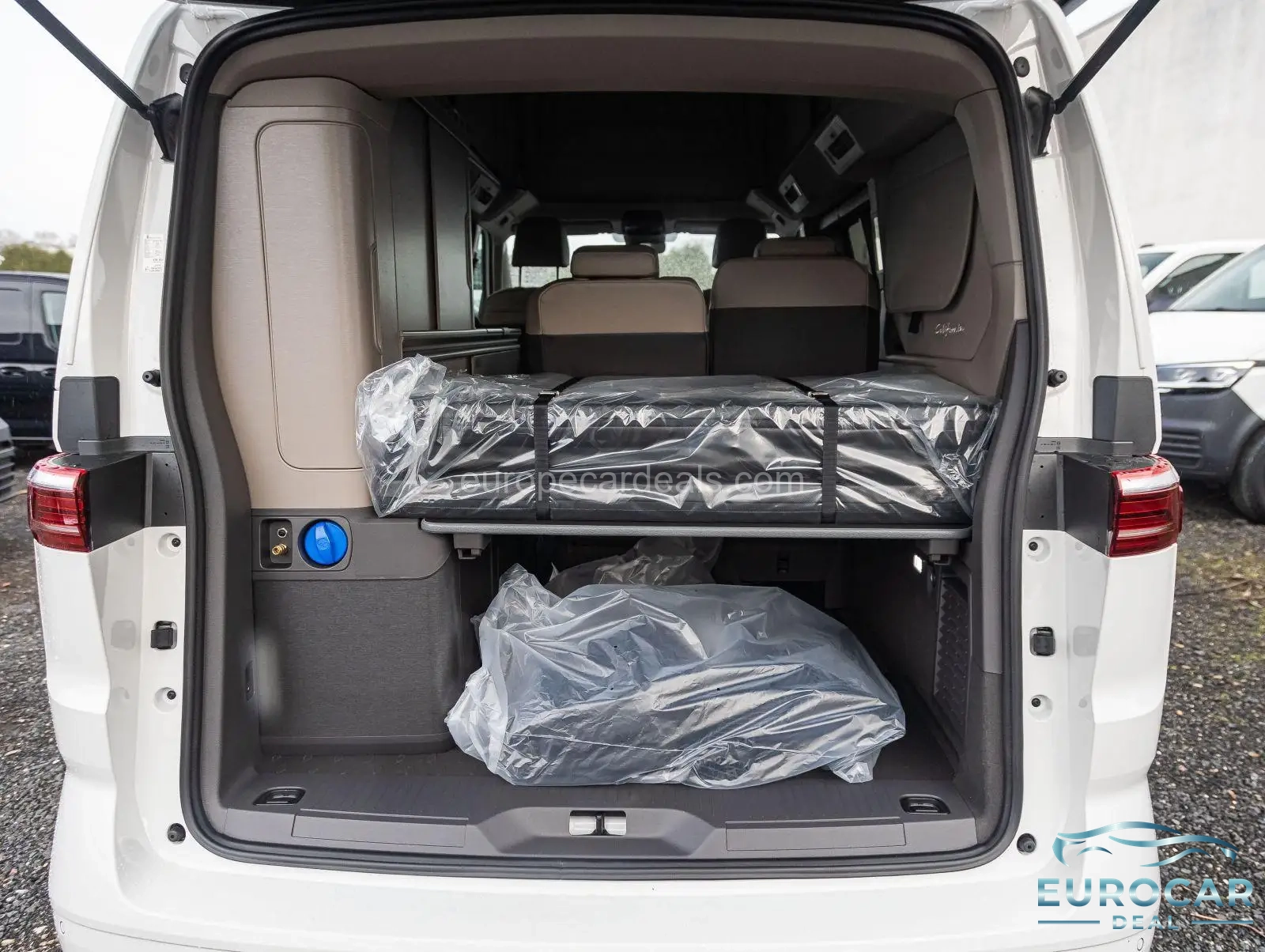 Volkswagen T7 California