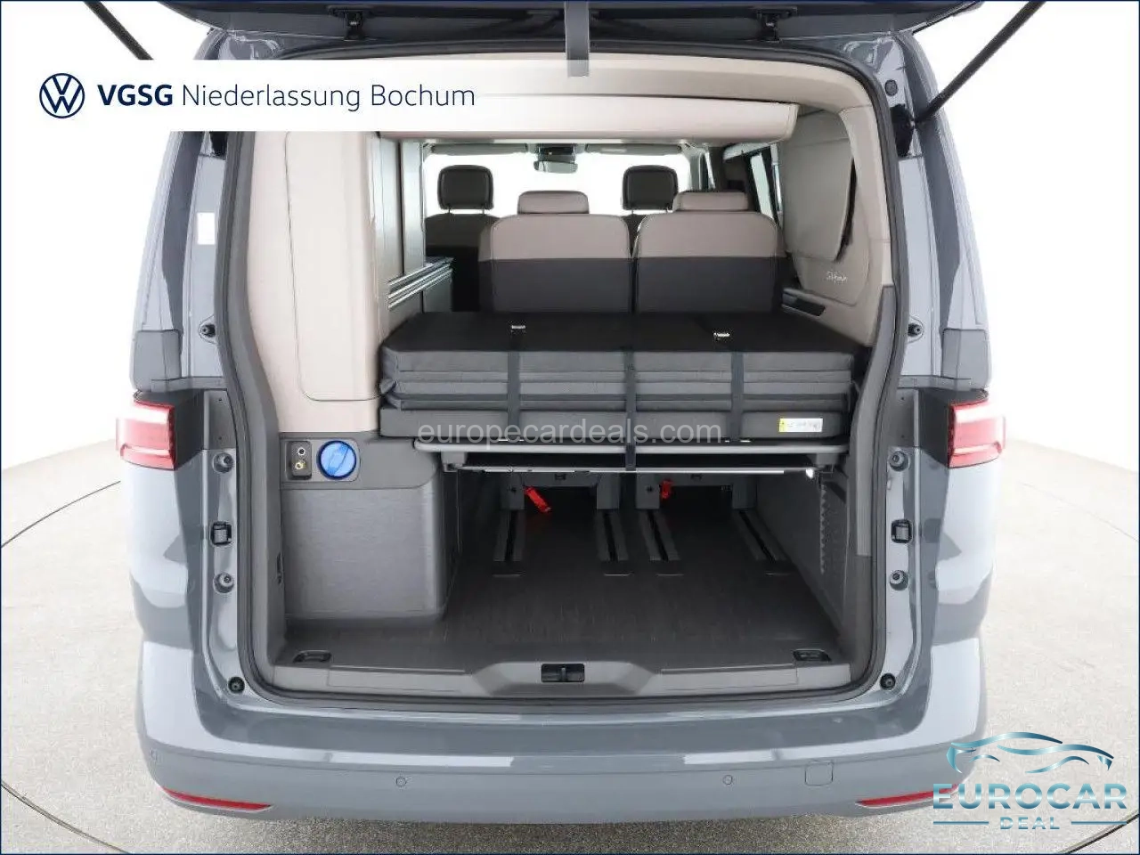 Volkswagen T7 California