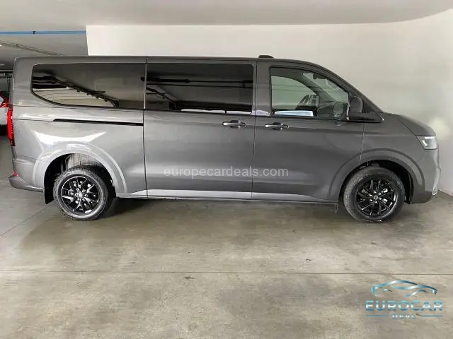 Volkswagen T7 Caravelle