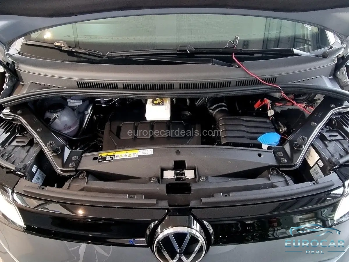 Volkswagen T7 California