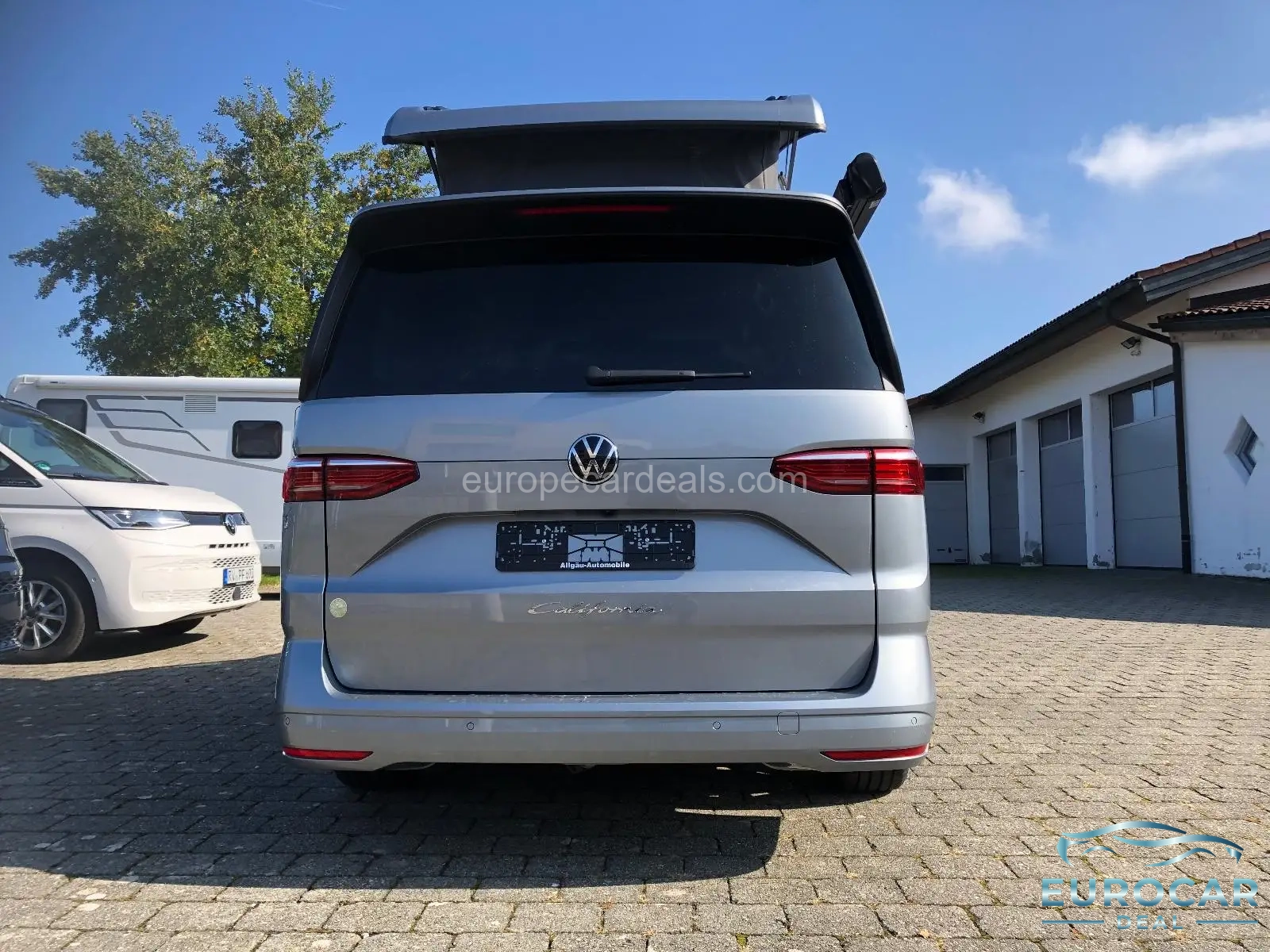 Volkswagen T7 California