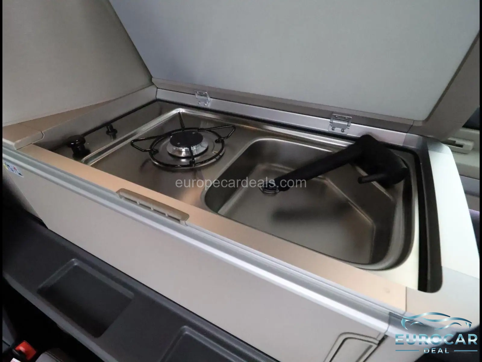 Volkswagen T7 California