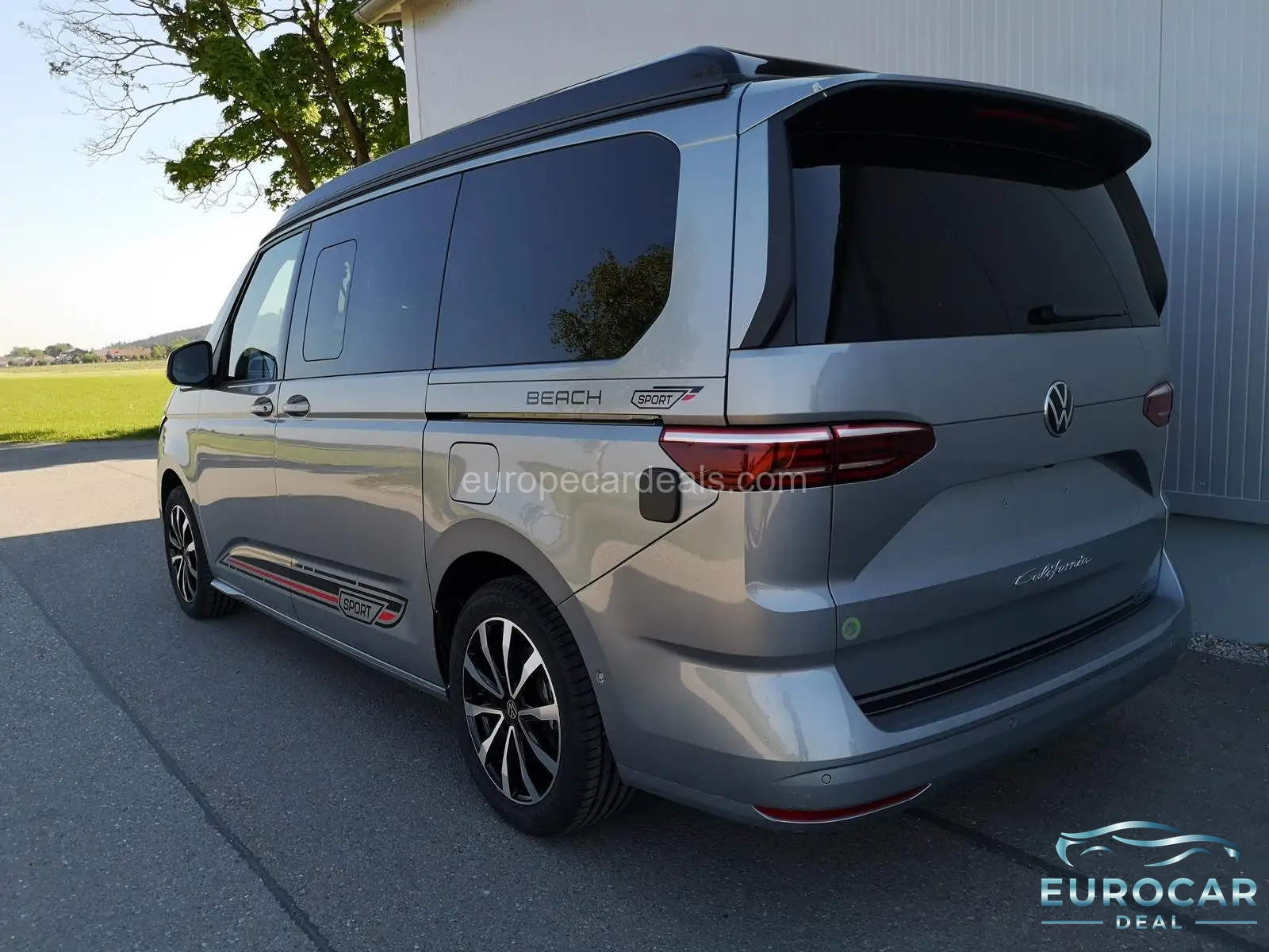 Volkswagen T7 California