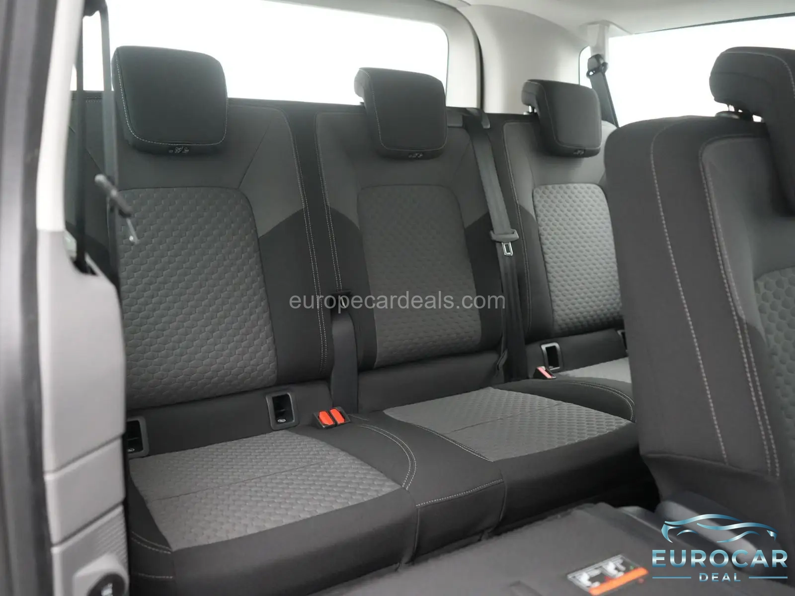 Volkswagen T7 Caravelle