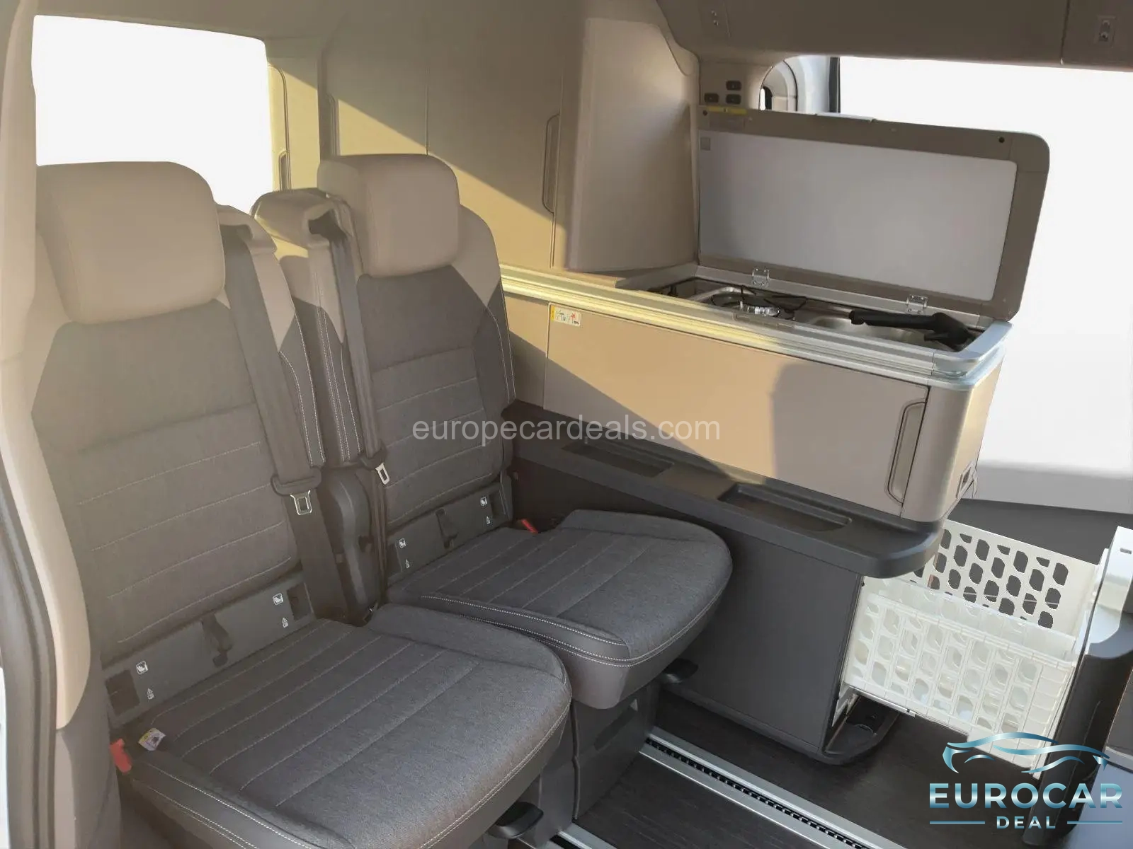 Volkswagen T7 California
