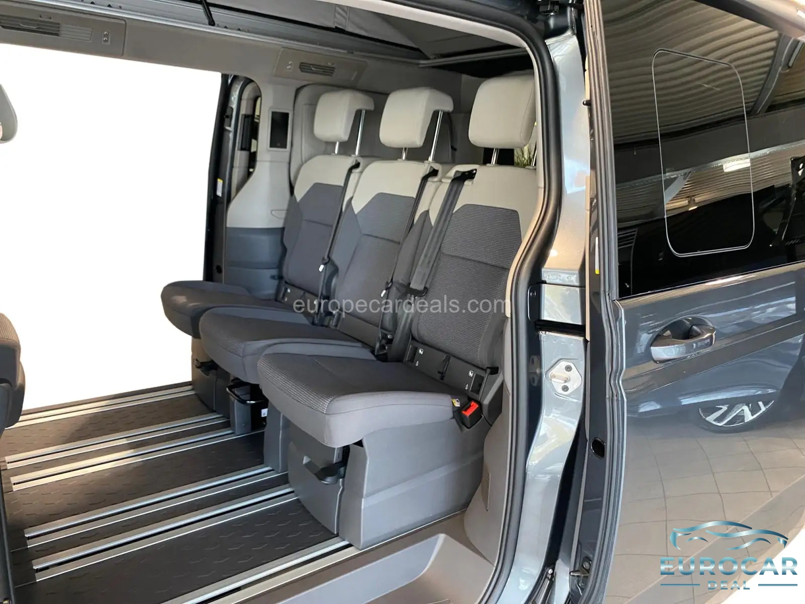 Volkswagen T7 California