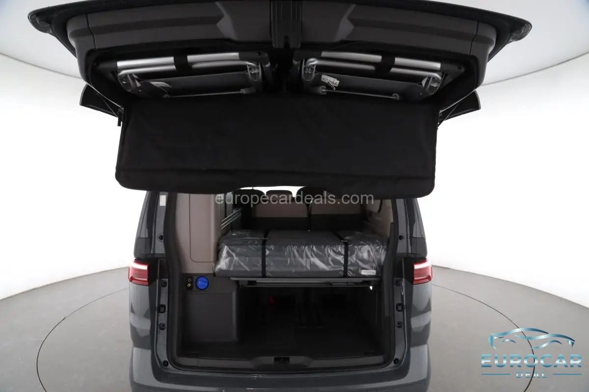 Volkswagen T7 California