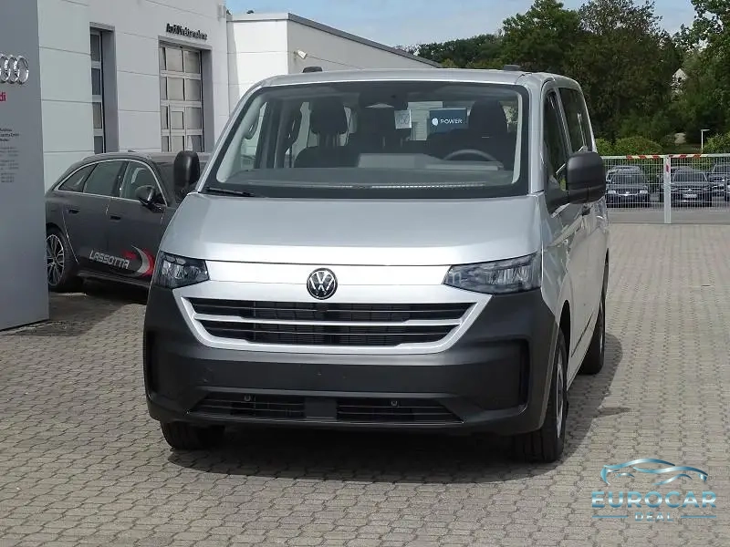 Volkswagen T7 Kombi