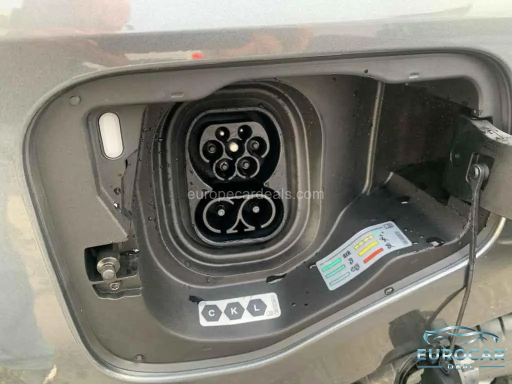 Volkswagen T7 California
